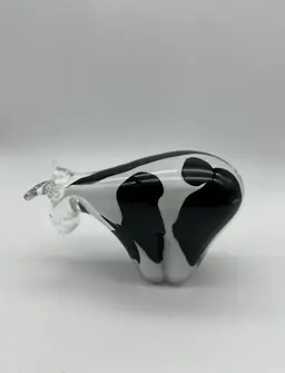 Vtg Large Murano Style Hand Blown Art Glass Cow Black & White 5”