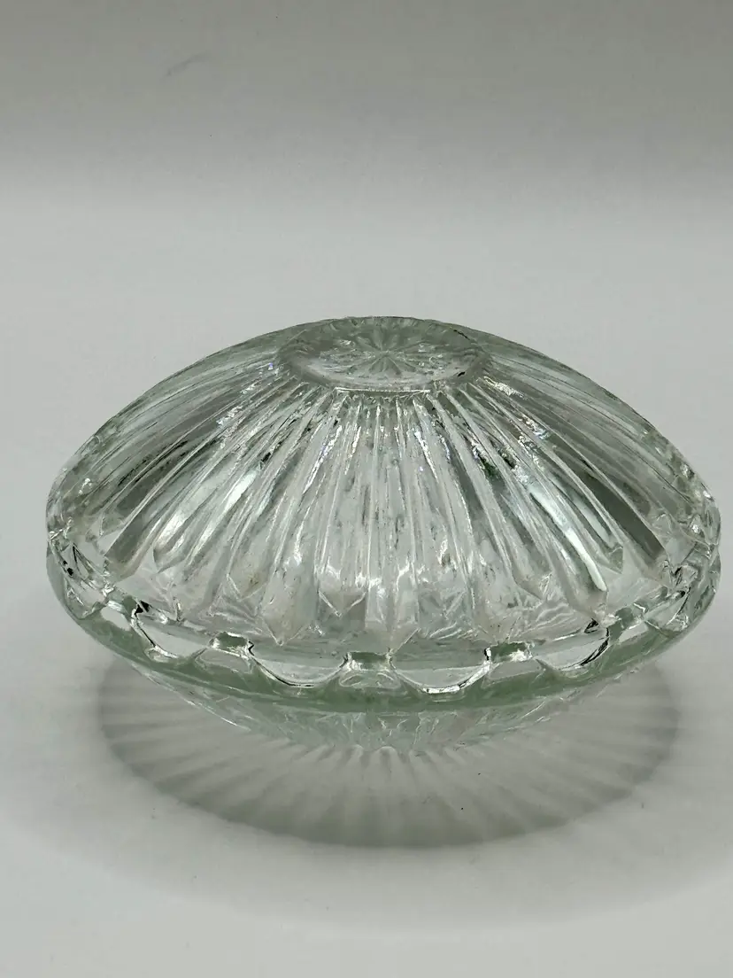 Vintage Crystal Clamshell Ashtrays Candy Nut Trinket Dish, Set Of 2, Elegant Vanity Decor, Coastal Chic, Unbranded, Made In Malaysia