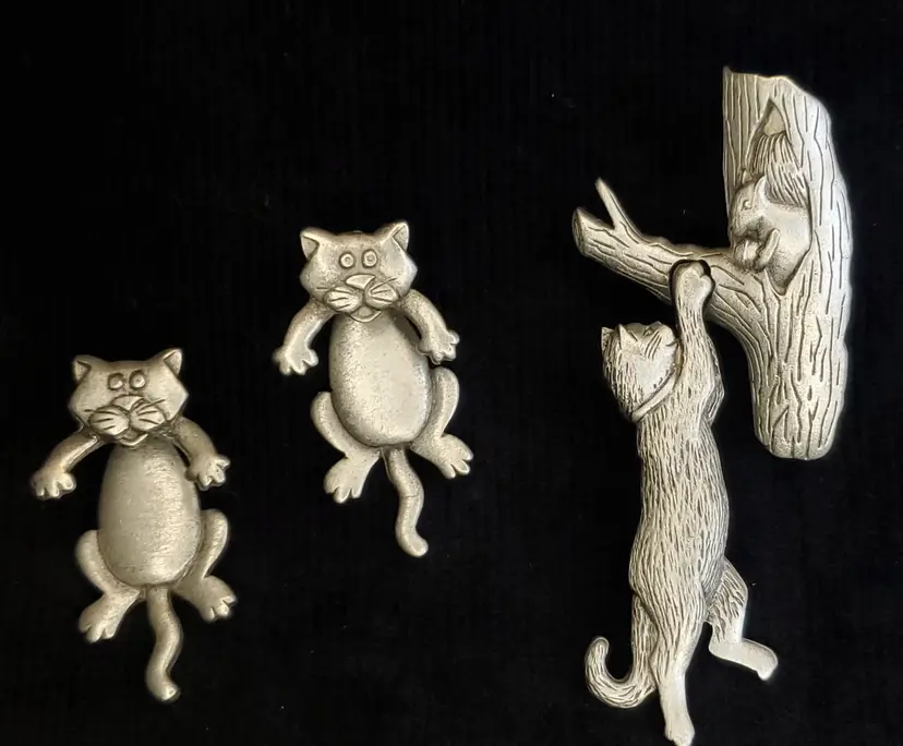 Quirky Cat Pewter Brooch and Earring Set - Circa 1980's