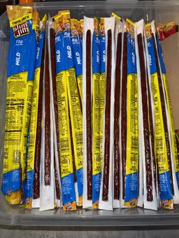 #01 - 30 Mild Slim Jim’s Beef Sticks