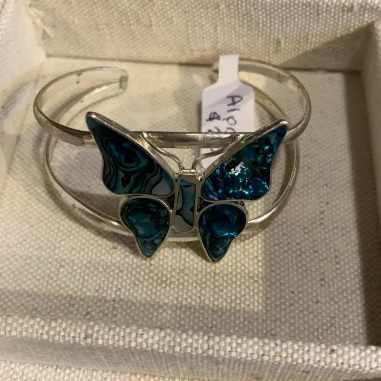 Reseller Lot of Jewelry. 12 Pieces.