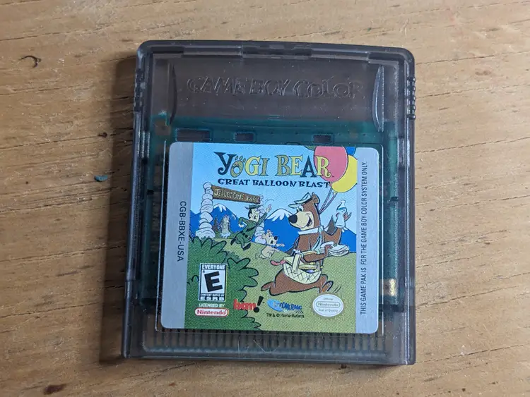 Yogi Bear: Great Balloon Blast Nintendo GameBoy Color