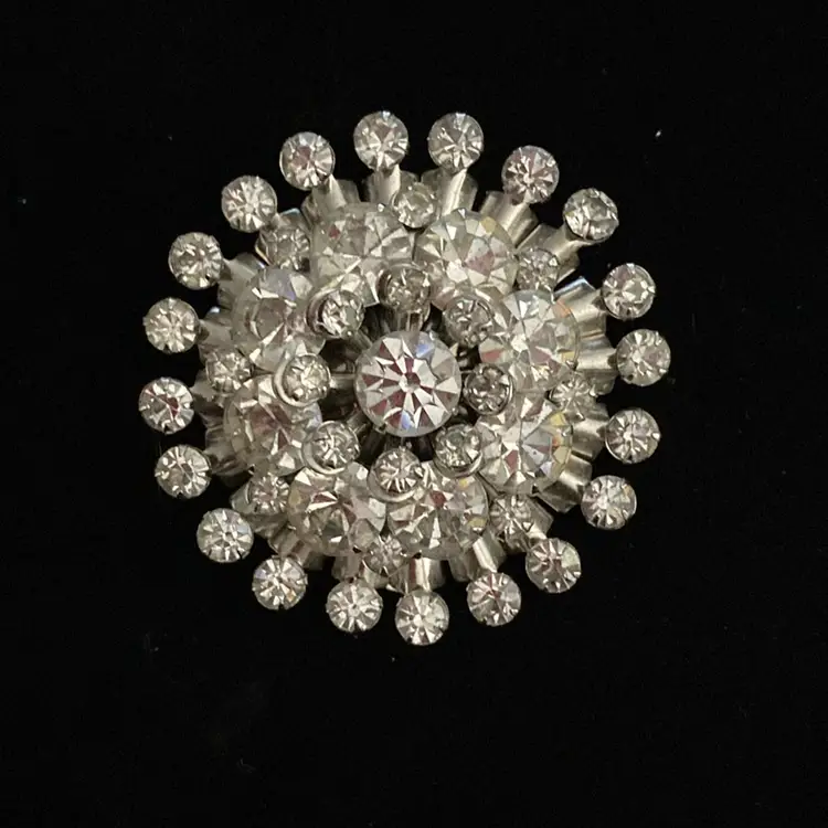 Vintage Retro Prong set 5 Tier Crystal Brooch