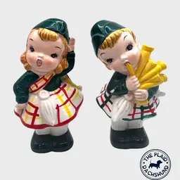 Vintage Scottish Couple Shakers