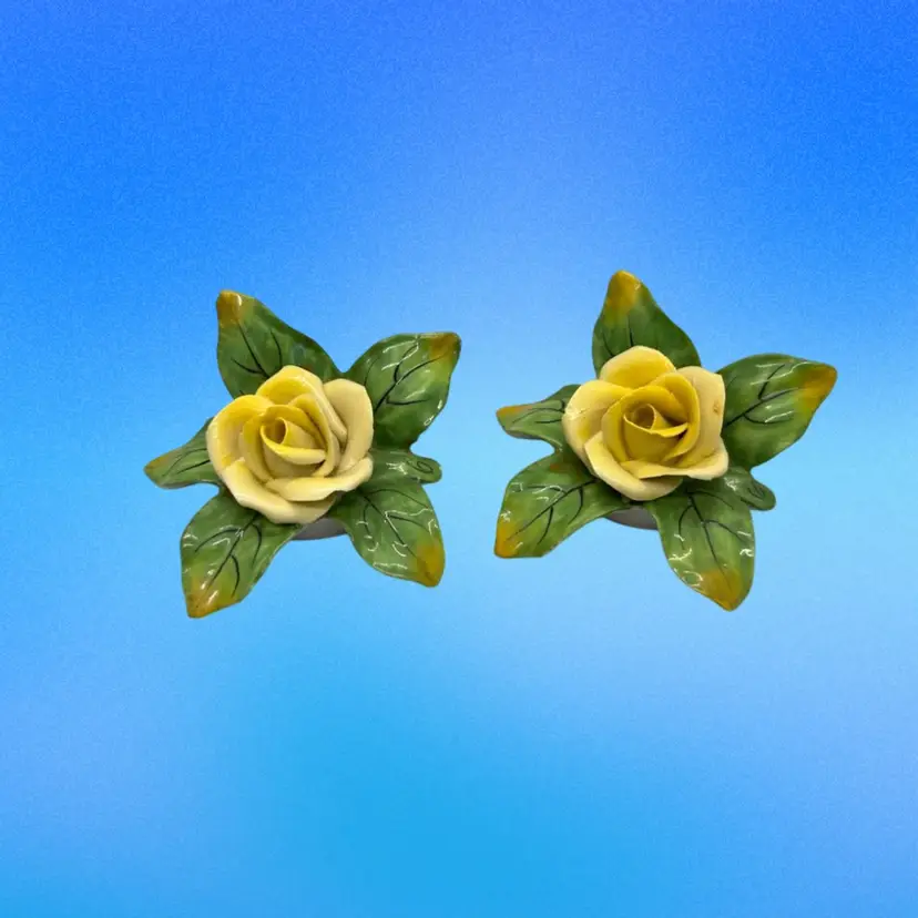 16 Set Of PorcelainFlowers