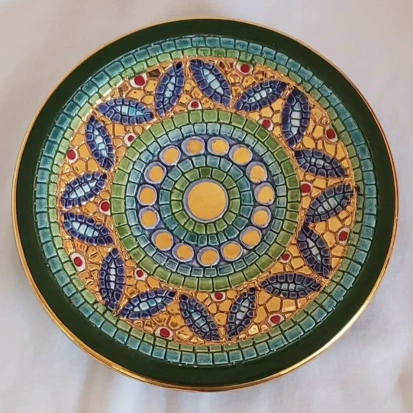 Art Pottery Plate MAIOLICHE ITALY Pinturicchio mosaic like small Signed AMALFI