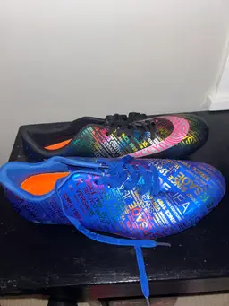 Versace Jeans Couture Men’s 11 Metal Sprint Track Cleats Multi-Color