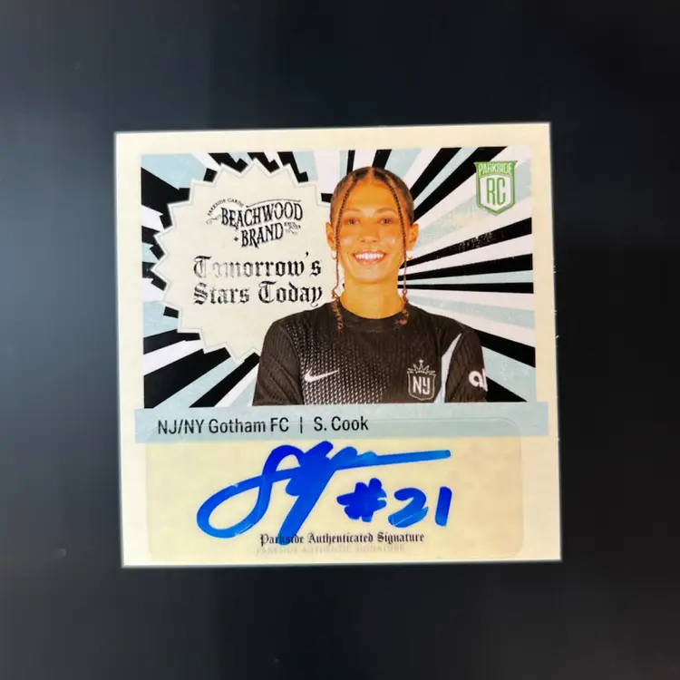 Sofia Cook 2025 Parkside Beachwood Brand Autograph /25 Soccer Card