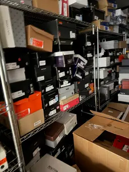 100pc Reseller Wholesale Designer Shoe Lot New Retail $8000 Brand New