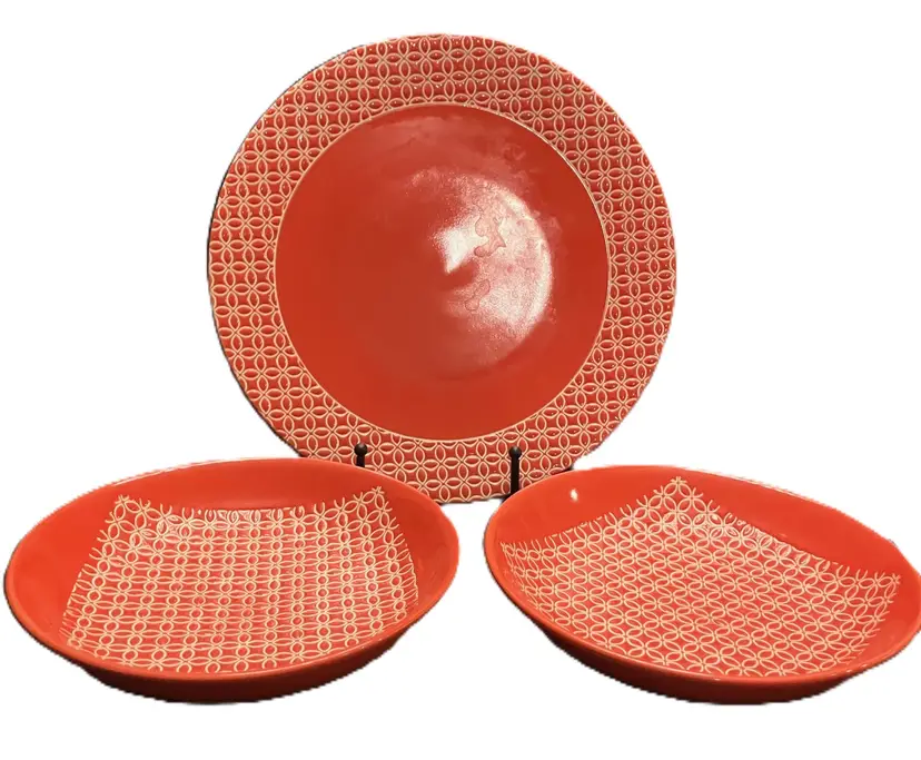 PIER 1 LIVINGSTON RED/ORANGE EMBOSSED WHITE DINNER PLATES and Bowls
