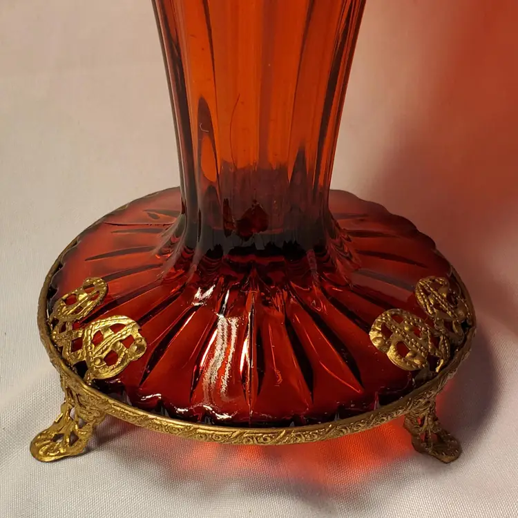 Antique Red Ribbed Flared Scalloped Vase Art Nouveau Brass Base