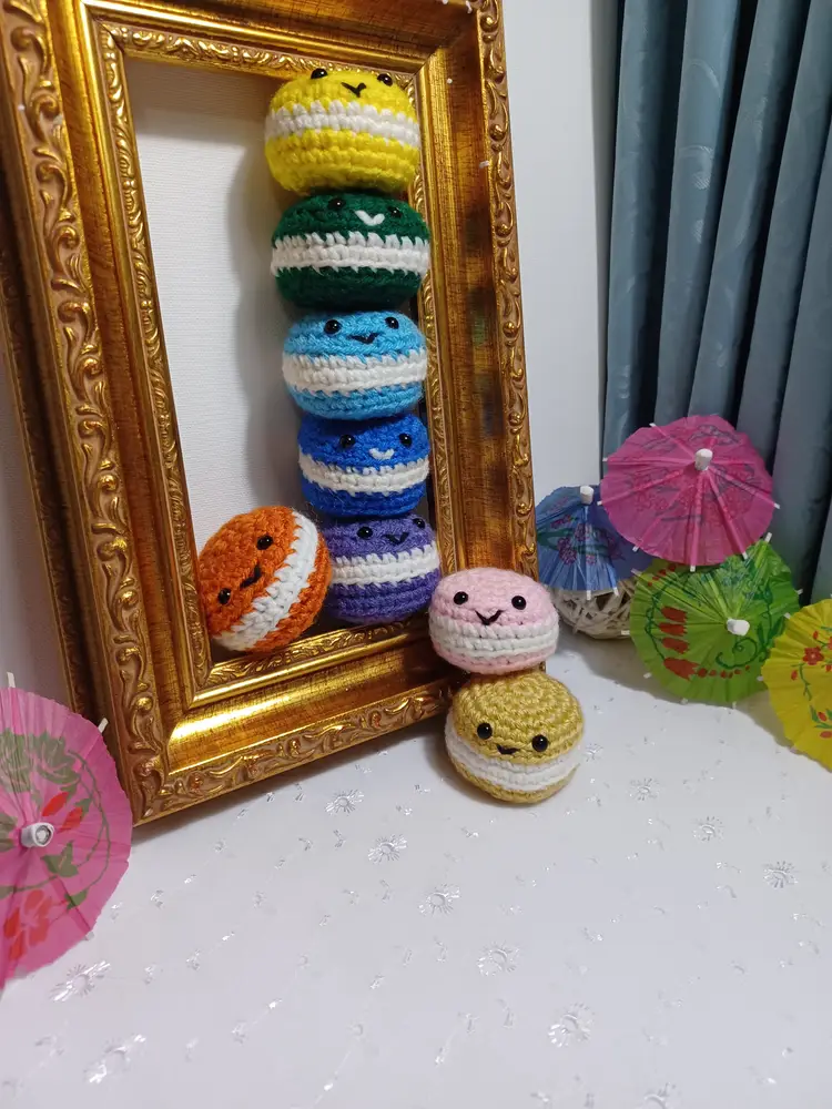 Set of 8 crochet macaron cat toys