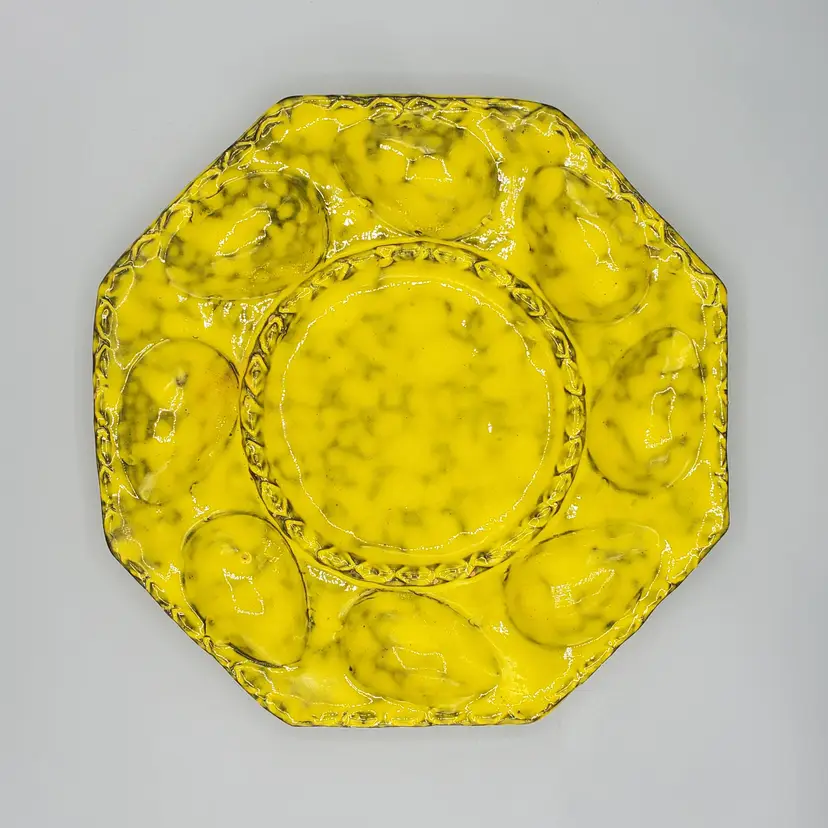 Vintage Italian Deviled Egg Platter #964, Yummy Glaze, Mustard Yellow