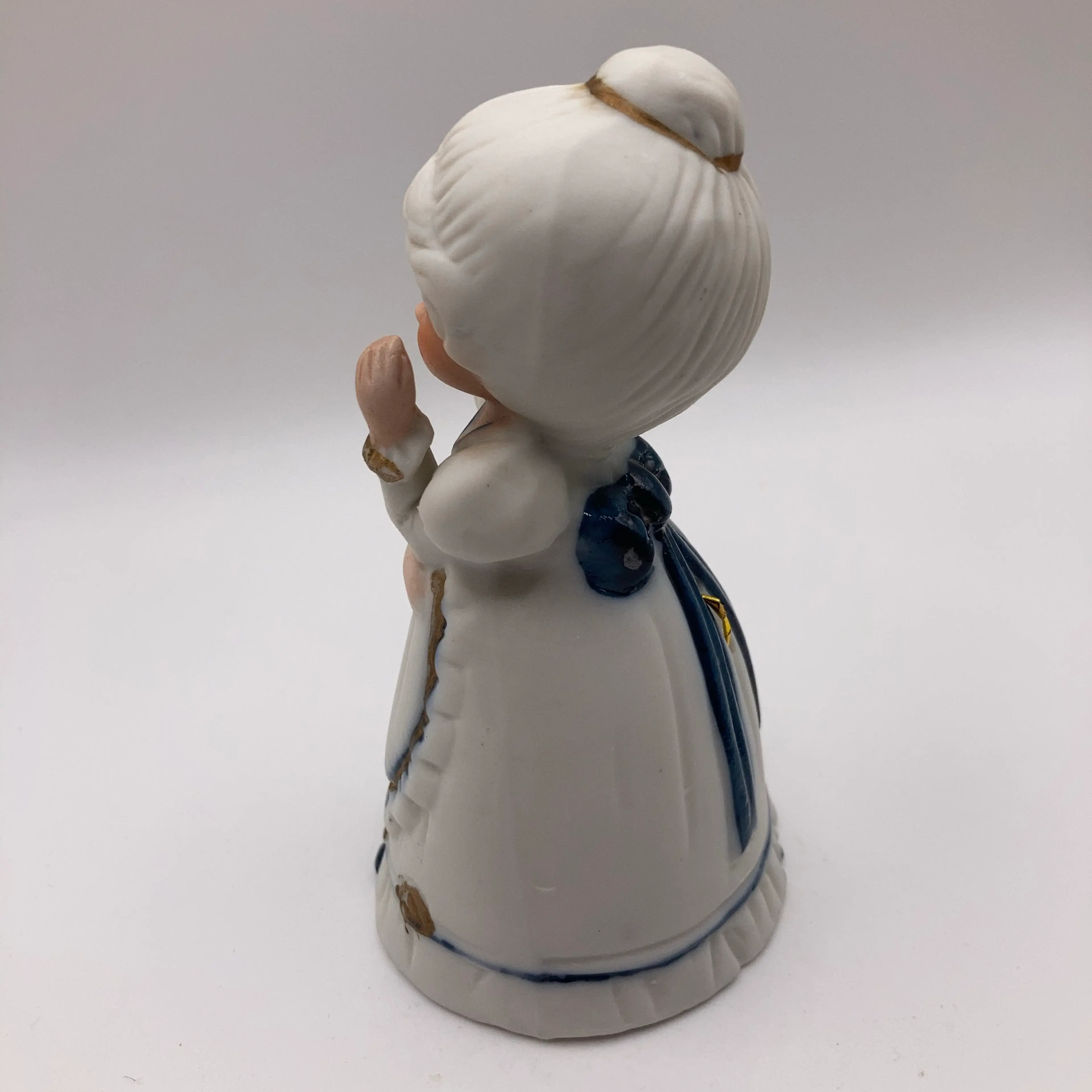 Image 4 of 8