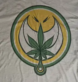 Smiley Face Pothead t-shirt Marijuana Dispensery Florida Ganja Hippie