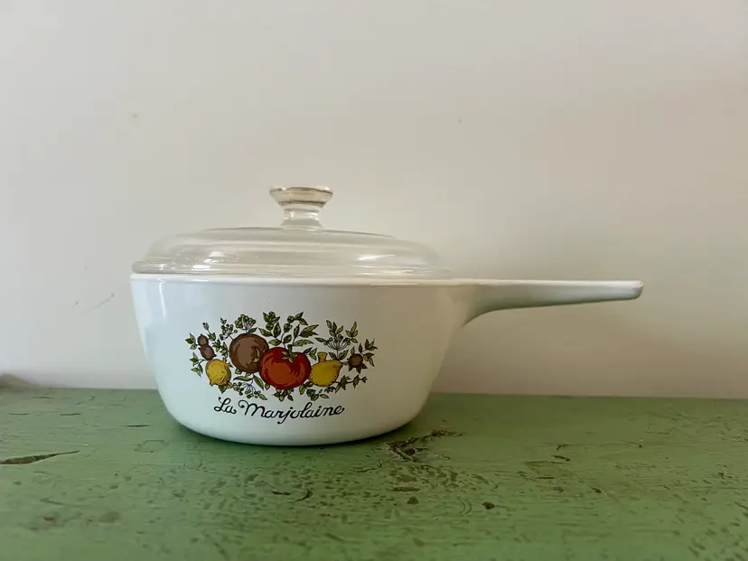 Vintage Corning Ware Le Persil (The Spice of Life) 1.5 Pint Saucepan #P-82-B with Lid