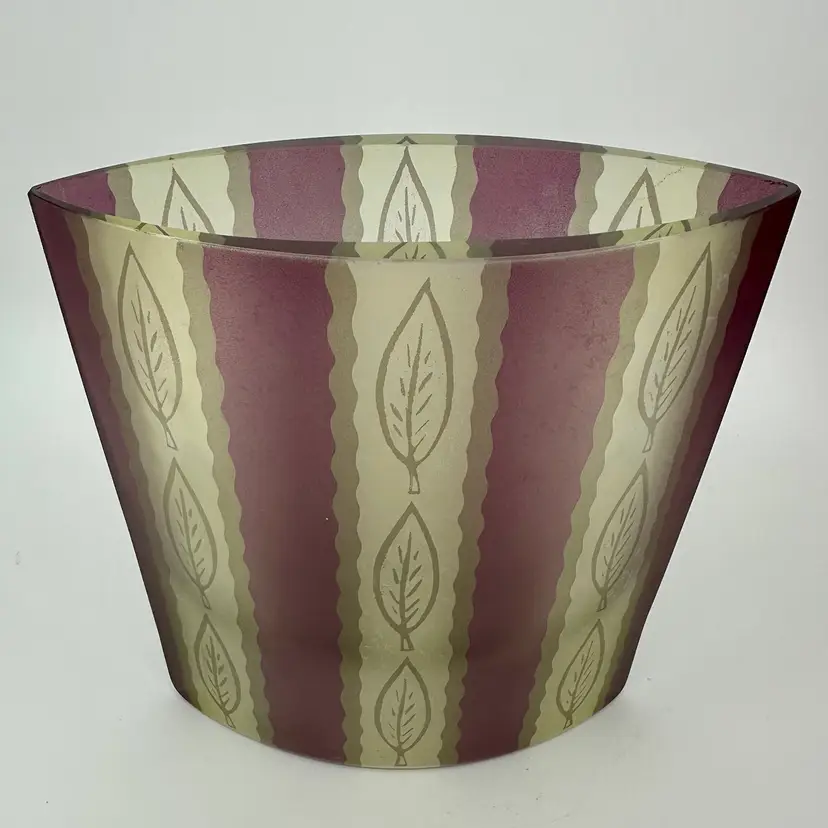 Penelope Wurr Art Glass Vase Signed Numbered 20/100 Limited Edition Leaf Pattern