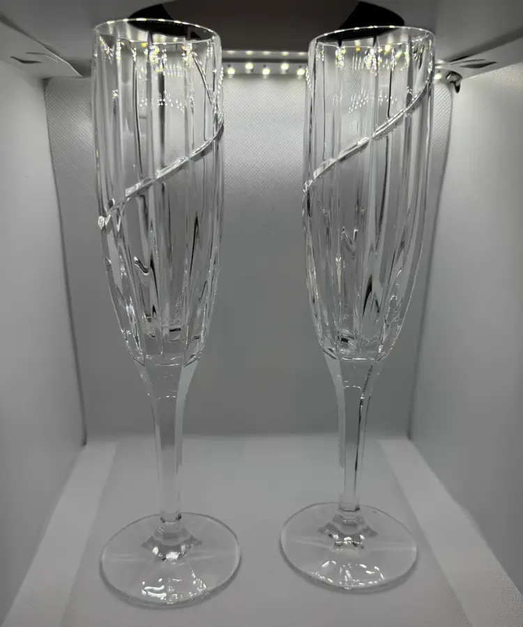 Pair Of Mikasa “Uptown” Cut Crystal Champagne Flutes!