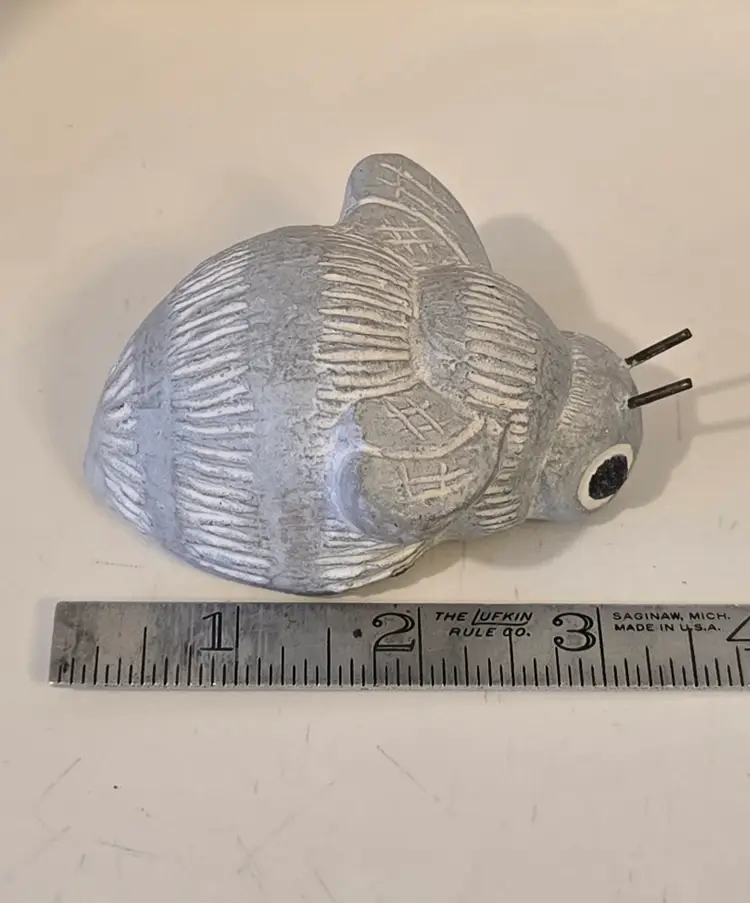 Isabel Bloom Bumblebee Sculpture Figurine Cast Concrete