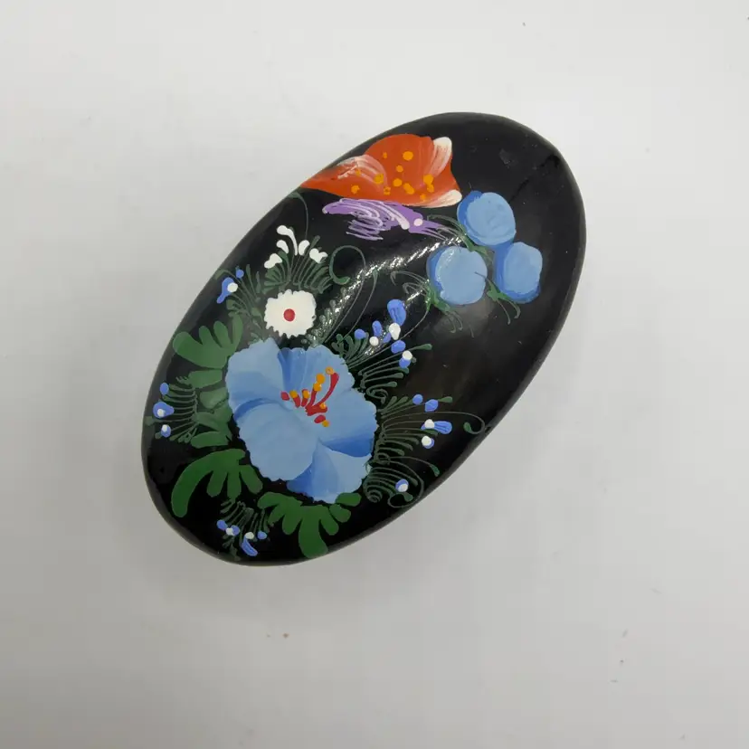 Tiny Paper Machet Lidded Trinket Box Hand Painted Thailand