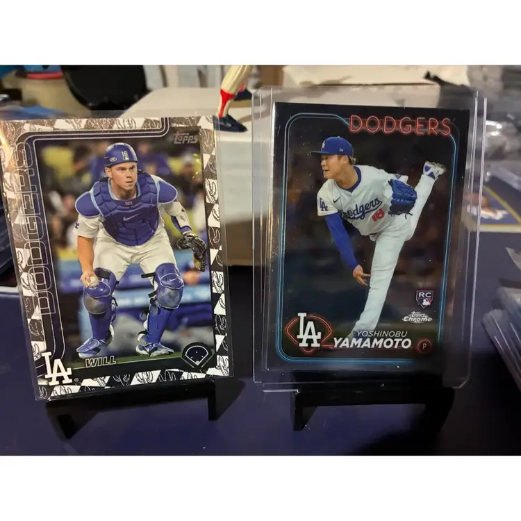 Los Angeles Dodgers
Game 7 Heroes
Will Smith Cactus League Variation
Yoshinobu Yamamoto Chrome Rookie