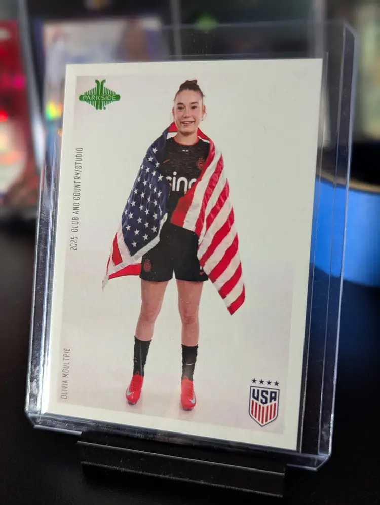 2025 Parkside Club and Country Studio (100 pr) Olivia Moultrie