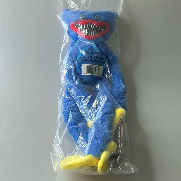 Poppy Playtime 17” Scary Huggy Wuggy Plush New With tags!
