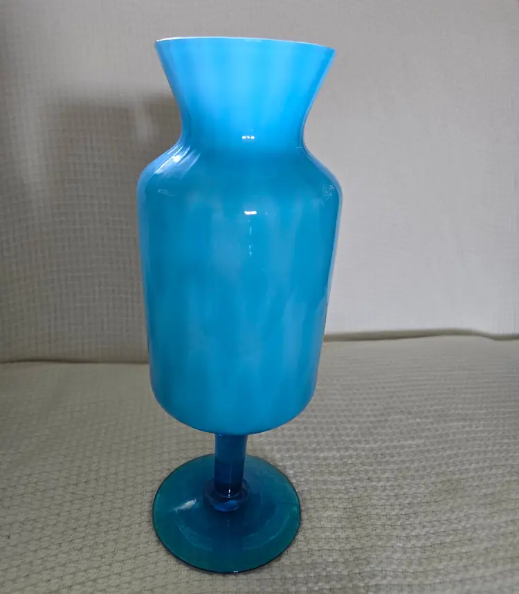 Vintage Art Glass Two-Tone Opaline Vase