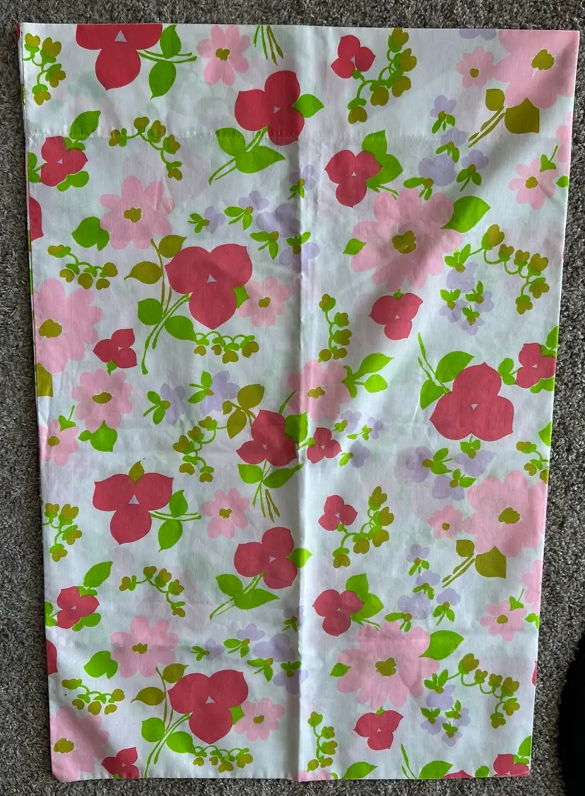 Vintage Penny’s 70’s Flower Power Standard Pillowcase Pink And Red