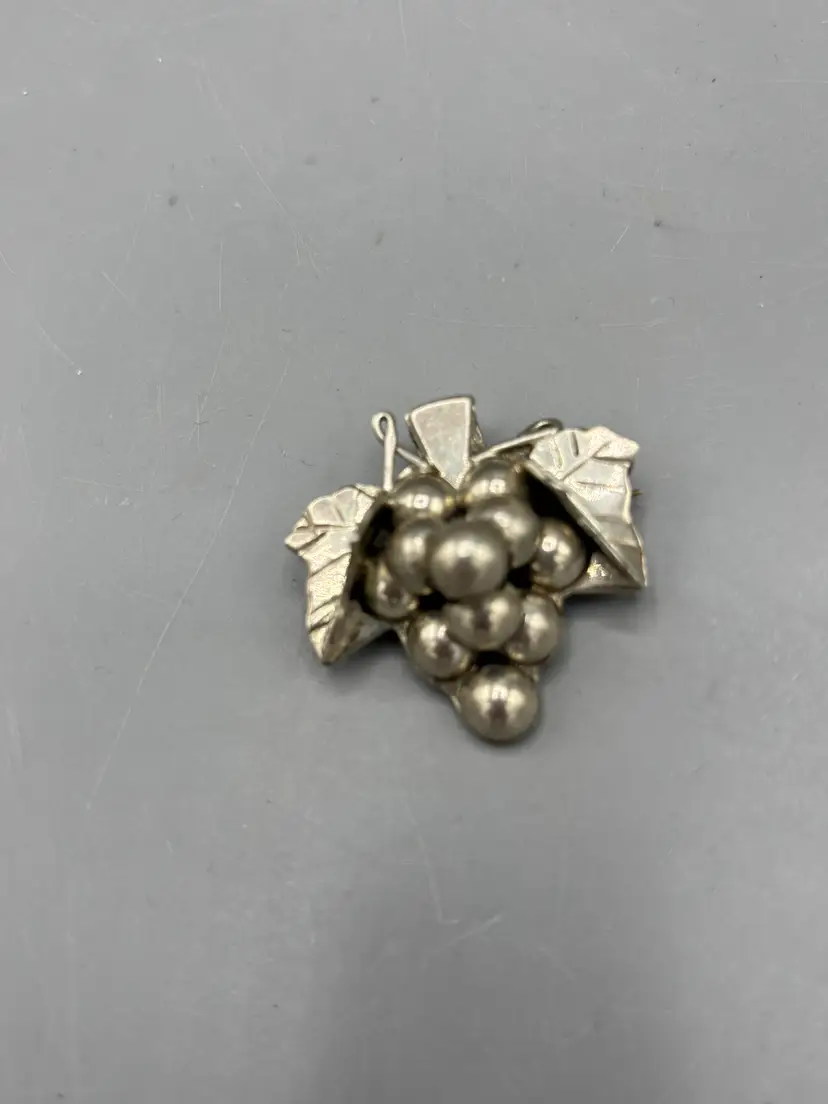 Vintage Sterling cluster grapes brooch