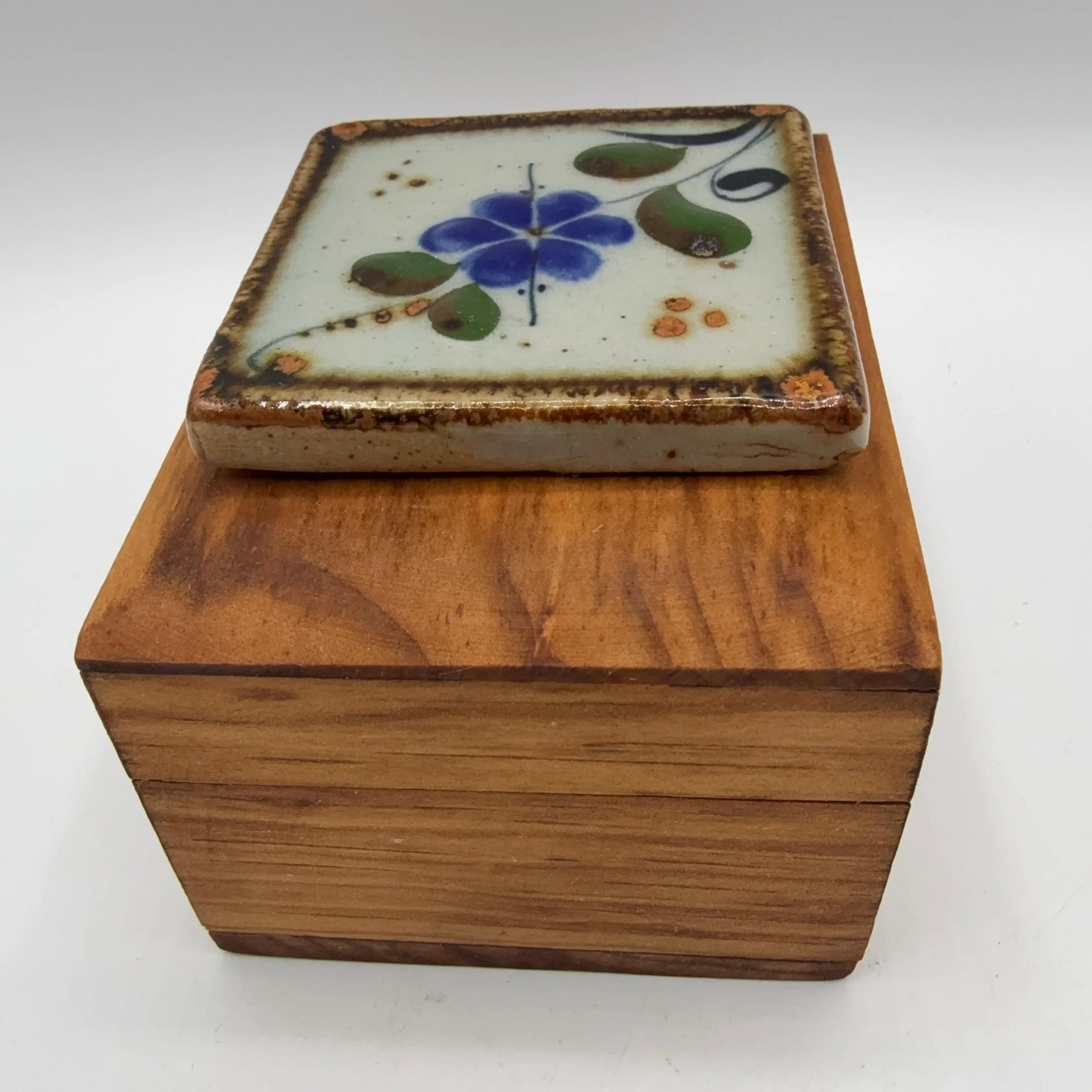 Image 4 of 6