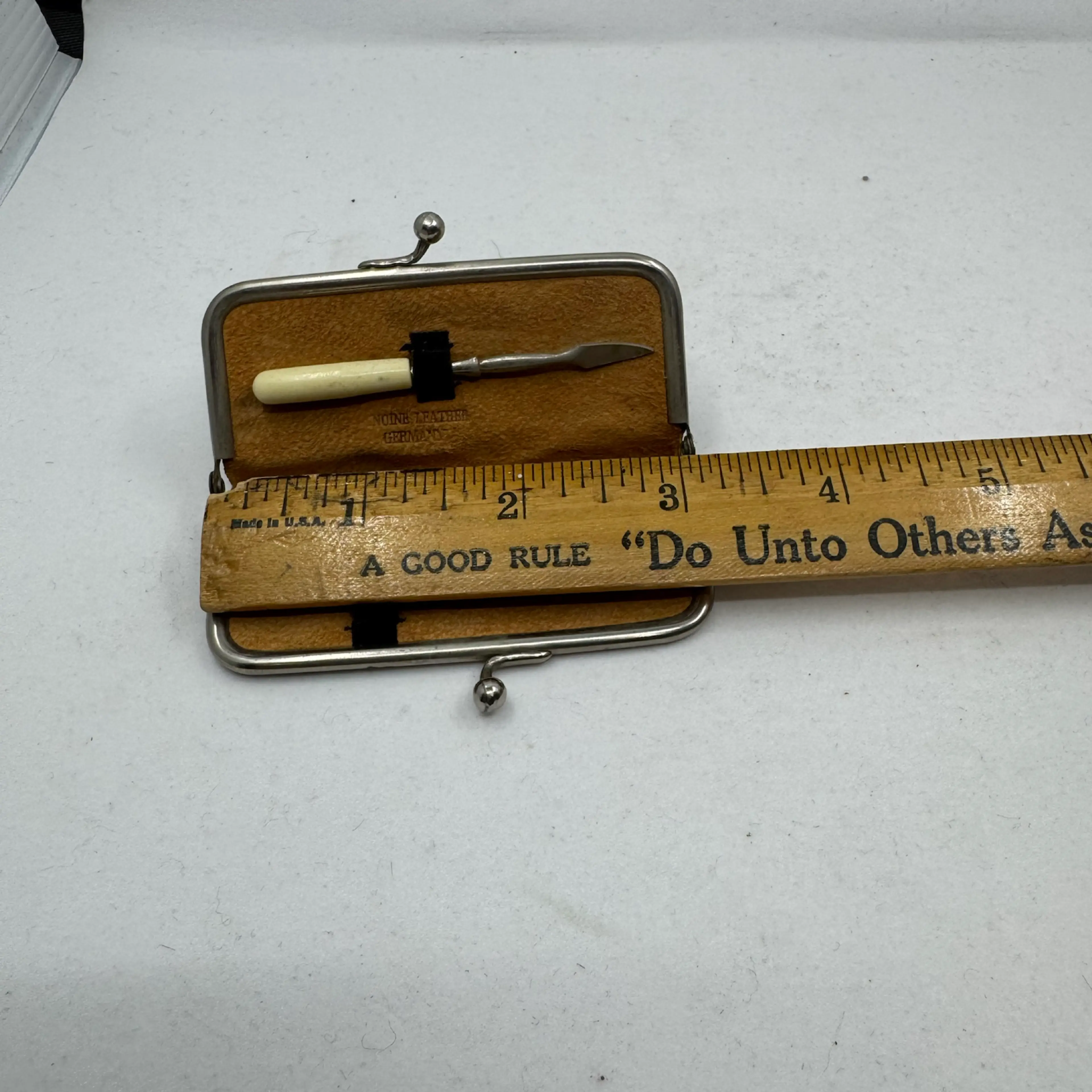 Image 4 of 4