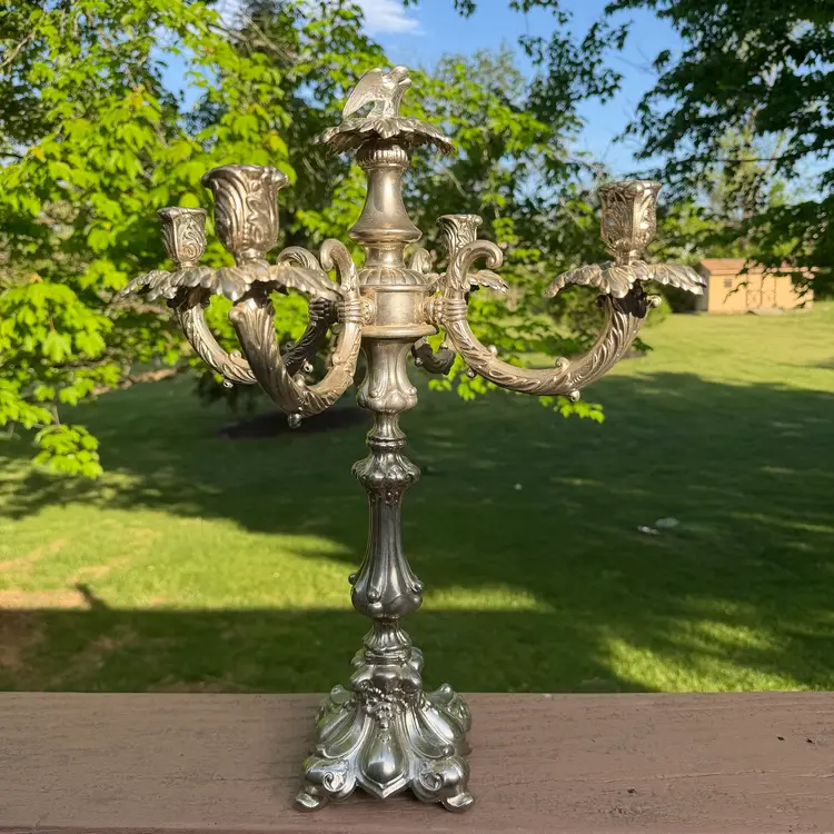 Five-arm candelabra
Origin: Likely Italy or Southern Europe
Era: ~1950s–1970s
Material: Cast metal (brass or plated alloy)
Markings: Crown + model #1330 5 Arm Candelabra