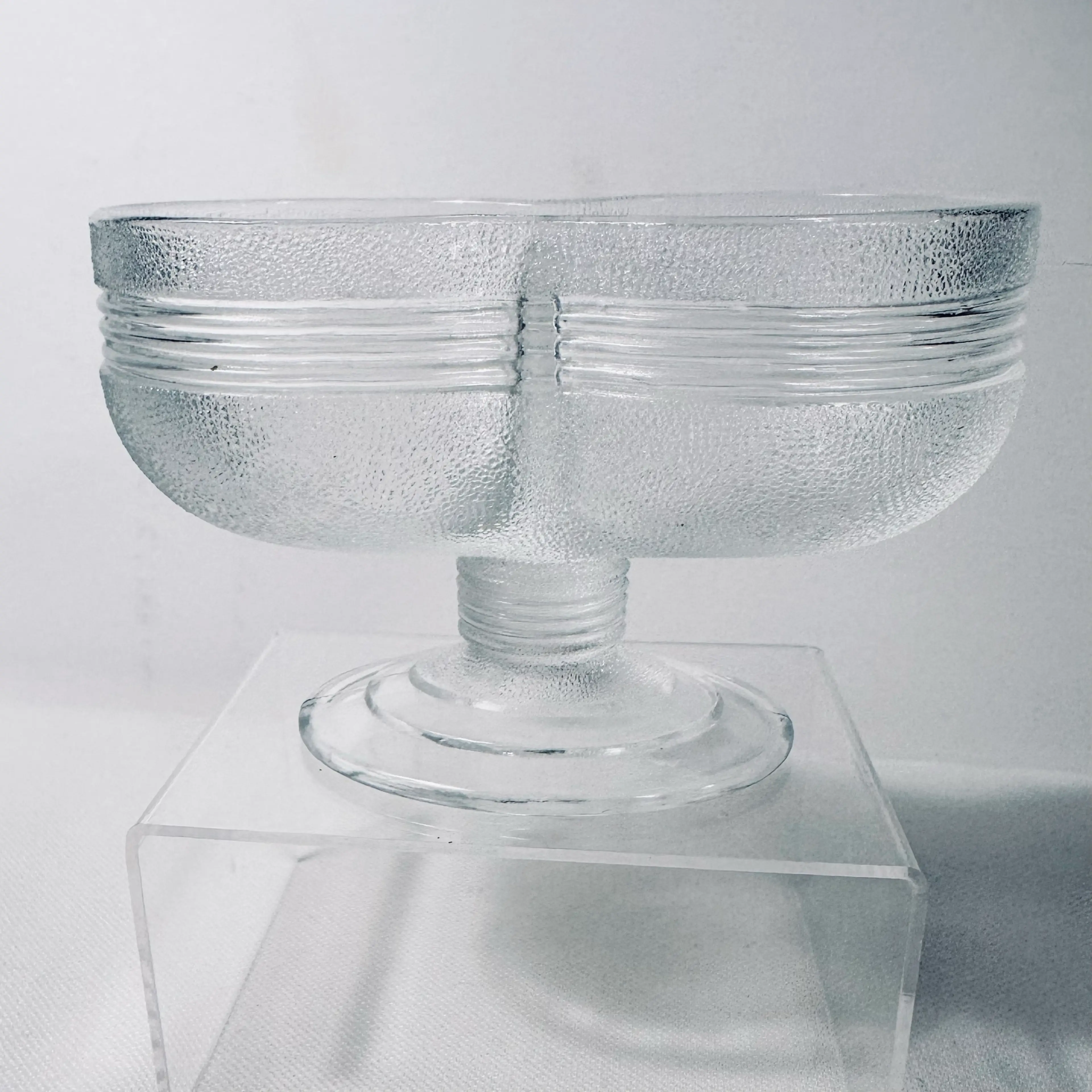 Image 4 of 12