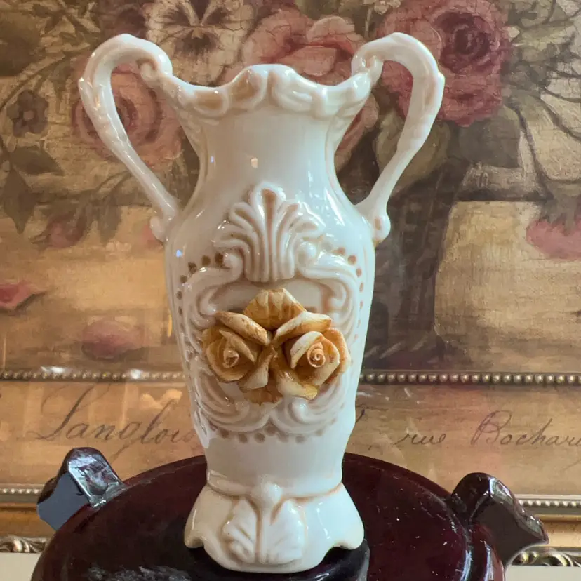 Vintage Ceramic Miniature Base Roses Decoration 4 Inches