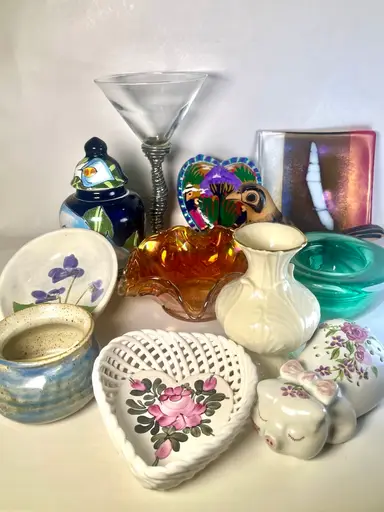 Mexican Pottery, Glass, And Cats! Oh My! 