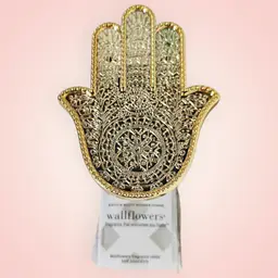 NWT Bath Body Works Hand Shaped  Wallflower Plug