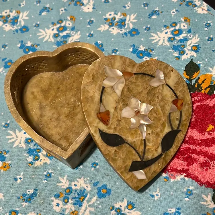 Vintage Inlayed Soapstone box