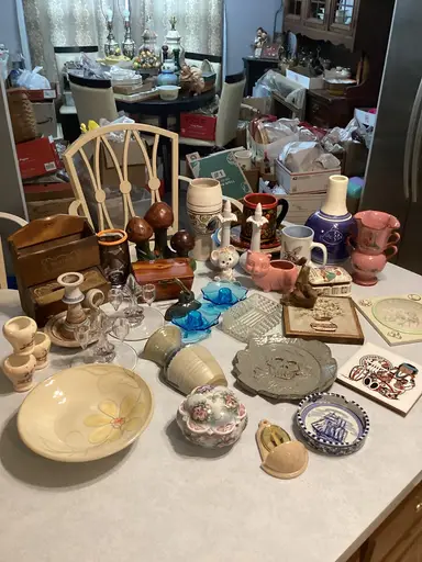 Thrifted Treasure LIVE SALE!!