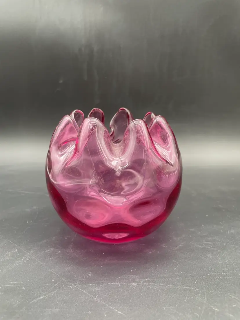 Cranberry Pink Coin Dot Art Glass Rose Bowl Or Vase
