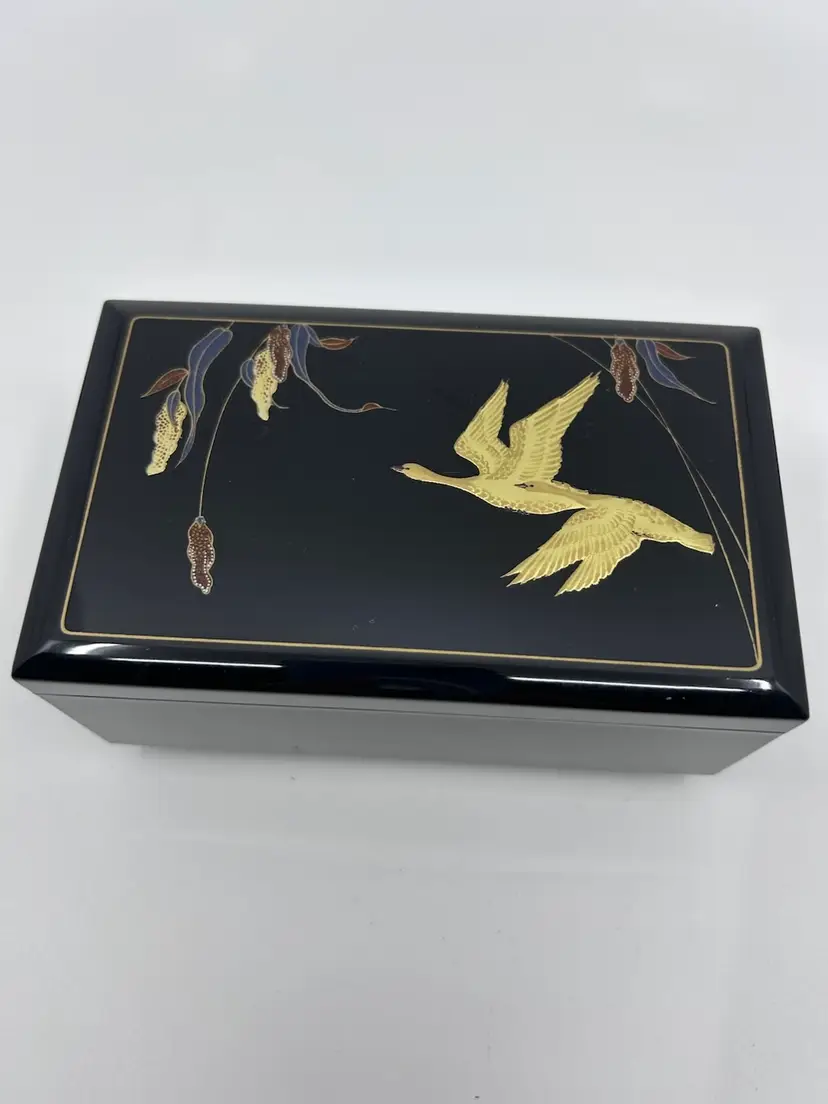 Vintage Japanese Black Lacquer Sankyo Music Jewelry Box Chinoiserie