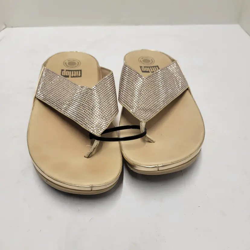 fitflop size 8