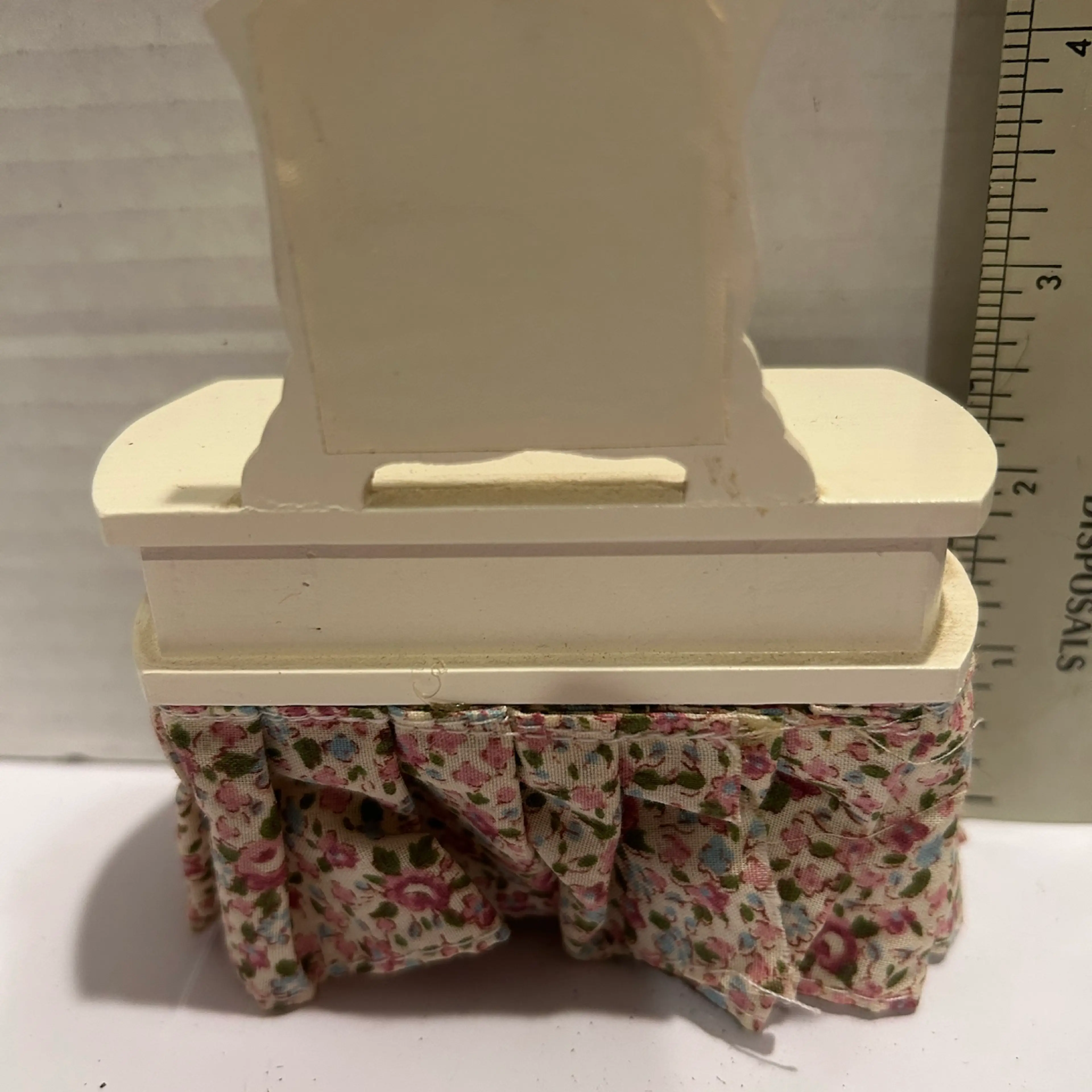 Image 3 of 4