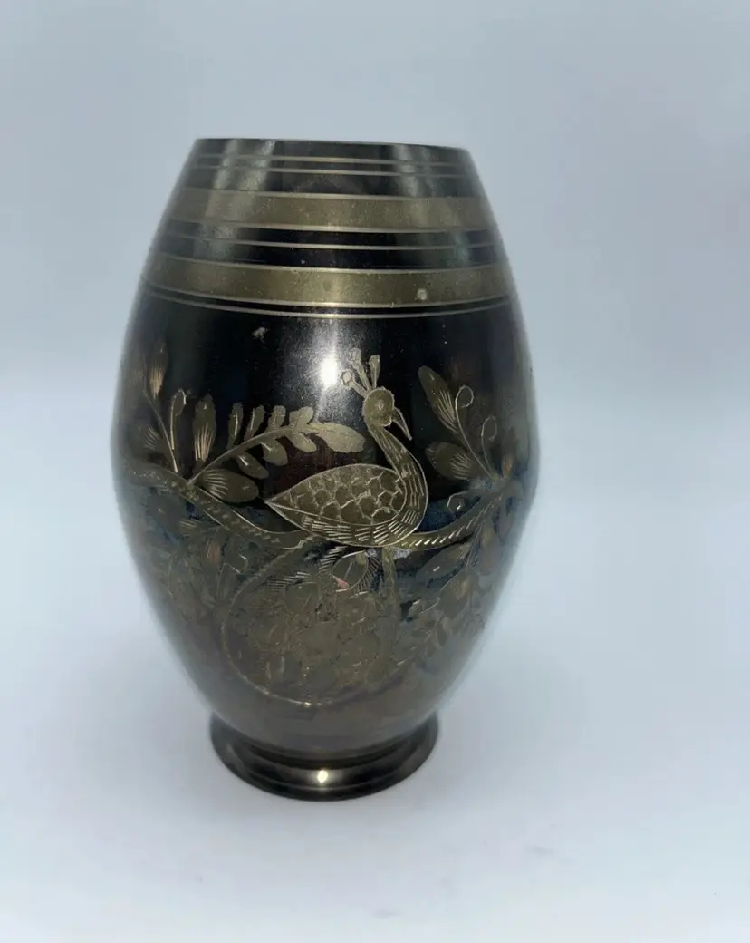 Etched Metal Vase Black & Gold with Peacock And Flowers Arts Made in India