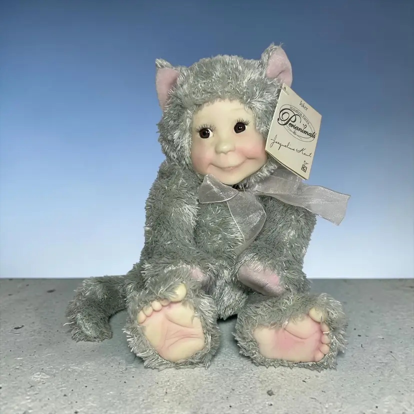 Jacqueline Kent Persanimals Joker Cat Kitty Gray Sculpted Face 12" Plush NEW