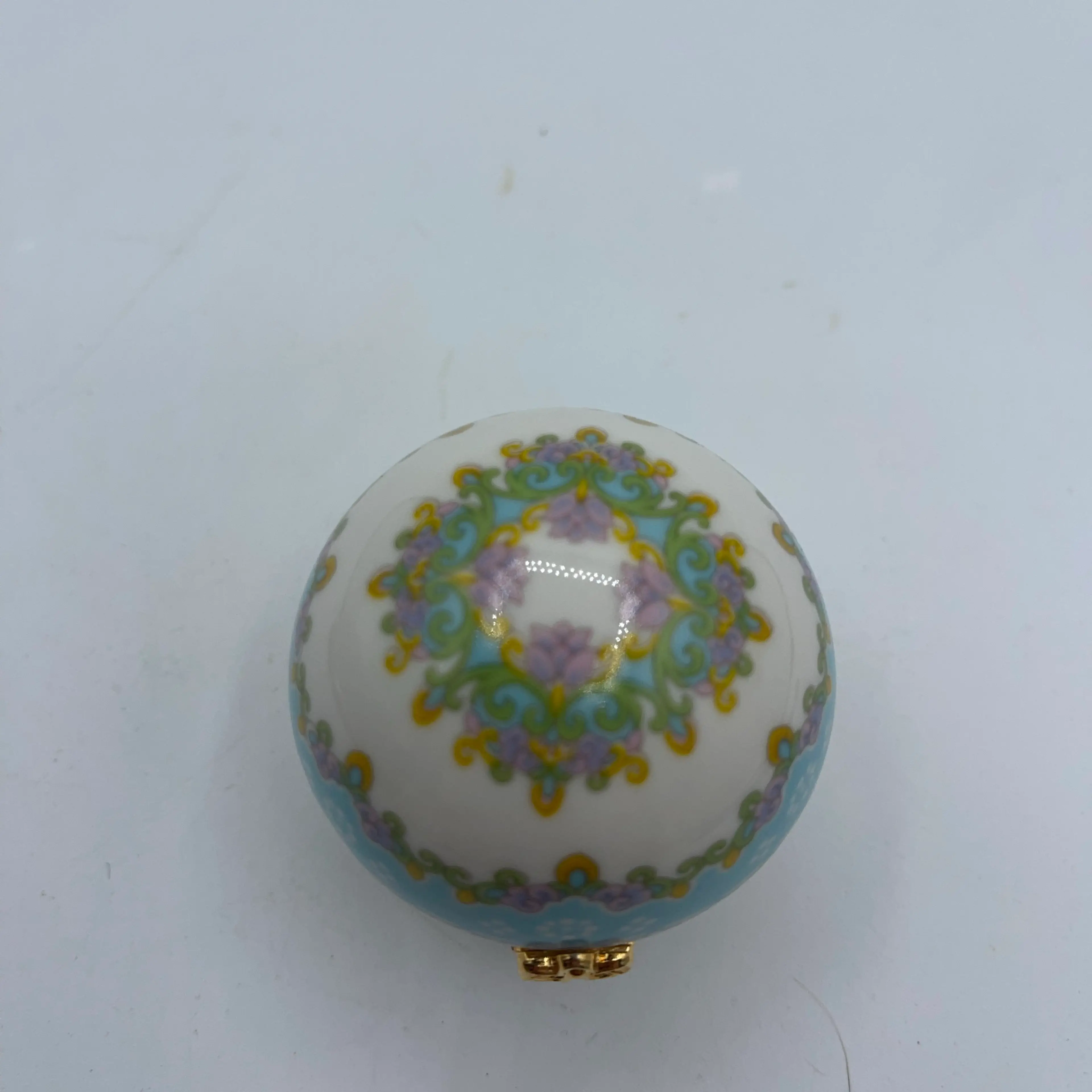 Image 2 of 3