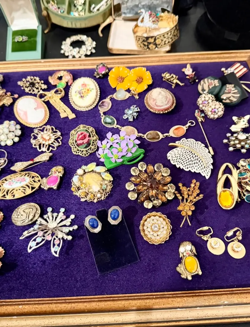 Livestream thumbnail