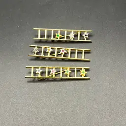 Mary Kay 3 Ladders With 10 Stars