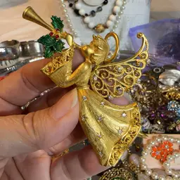 JJ Gold Tone Angel Brooch (TLC)