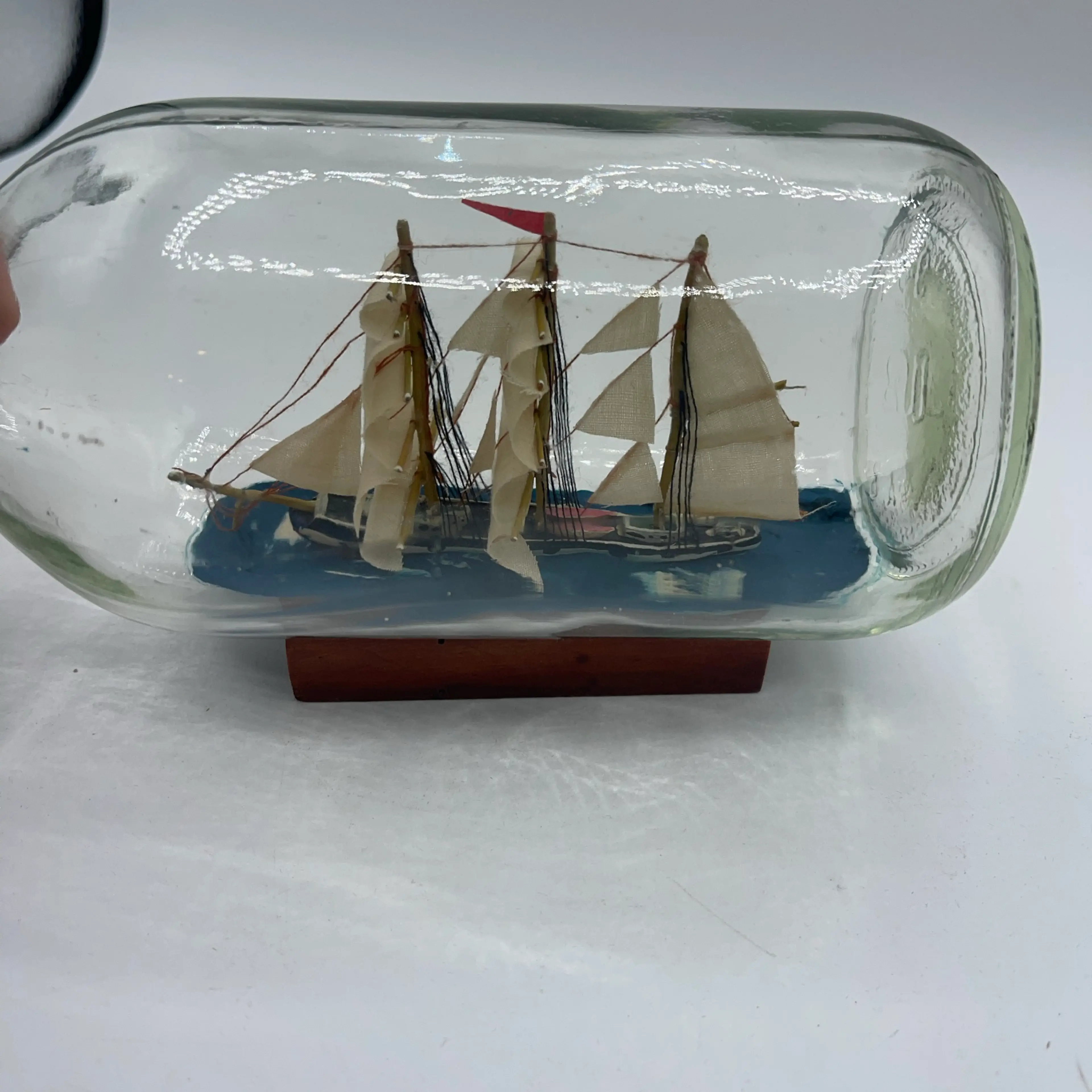 Image 4 of 6